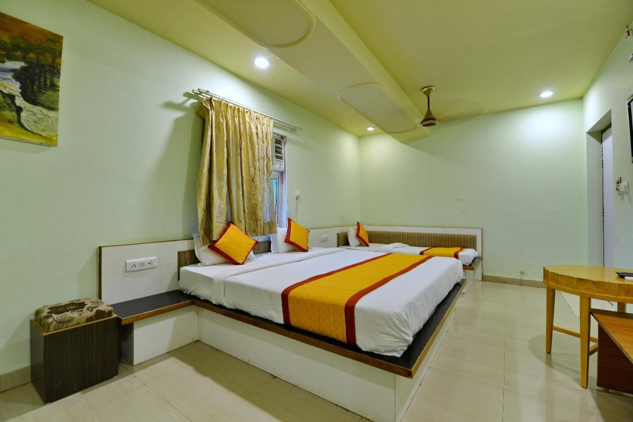 Oyo 2061 Hotel New Holiday Inn アジュメール エクステリア 写真